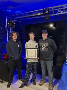 Gavin Price (EZPZ) awarded Uplink college schoalrship